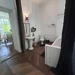 La Maison Des Dames Appartamento *
