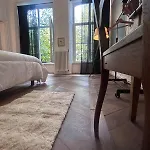 La Maison Des Dames