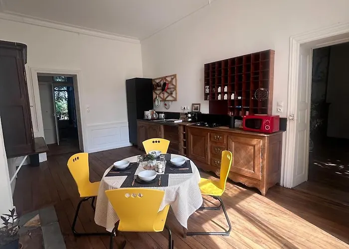 La Maison Des Dames *